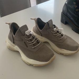 Steve Madden drawstring shoes